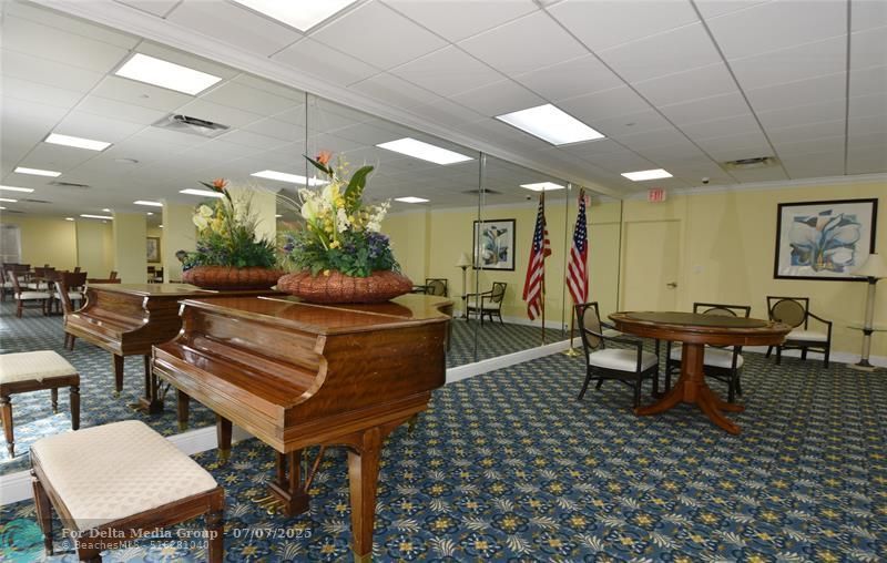 3333 NE 34th Street, Unit 1402, Fort Lauderdale, FL 33308 Photo