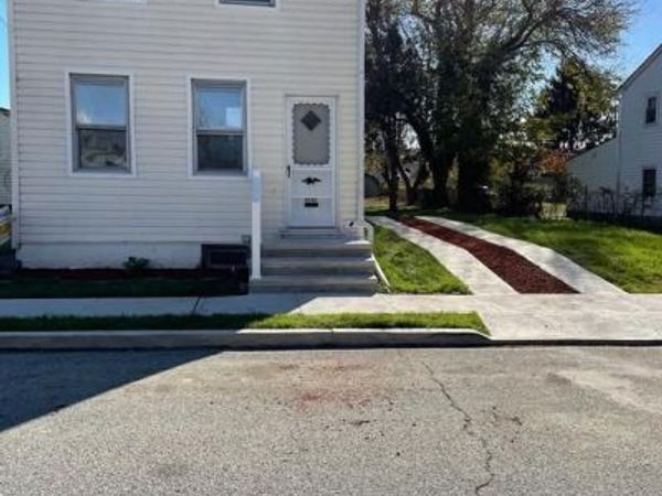 1417 E 13TH STREET, CRUM LYNNE, PA 19022