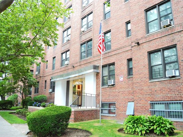 84-31 Van Wyck Expressway, Unit 5F, Briarwood, NY 11435