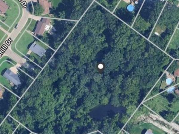 525 Fairwick Drive, St Louis, MO 63129