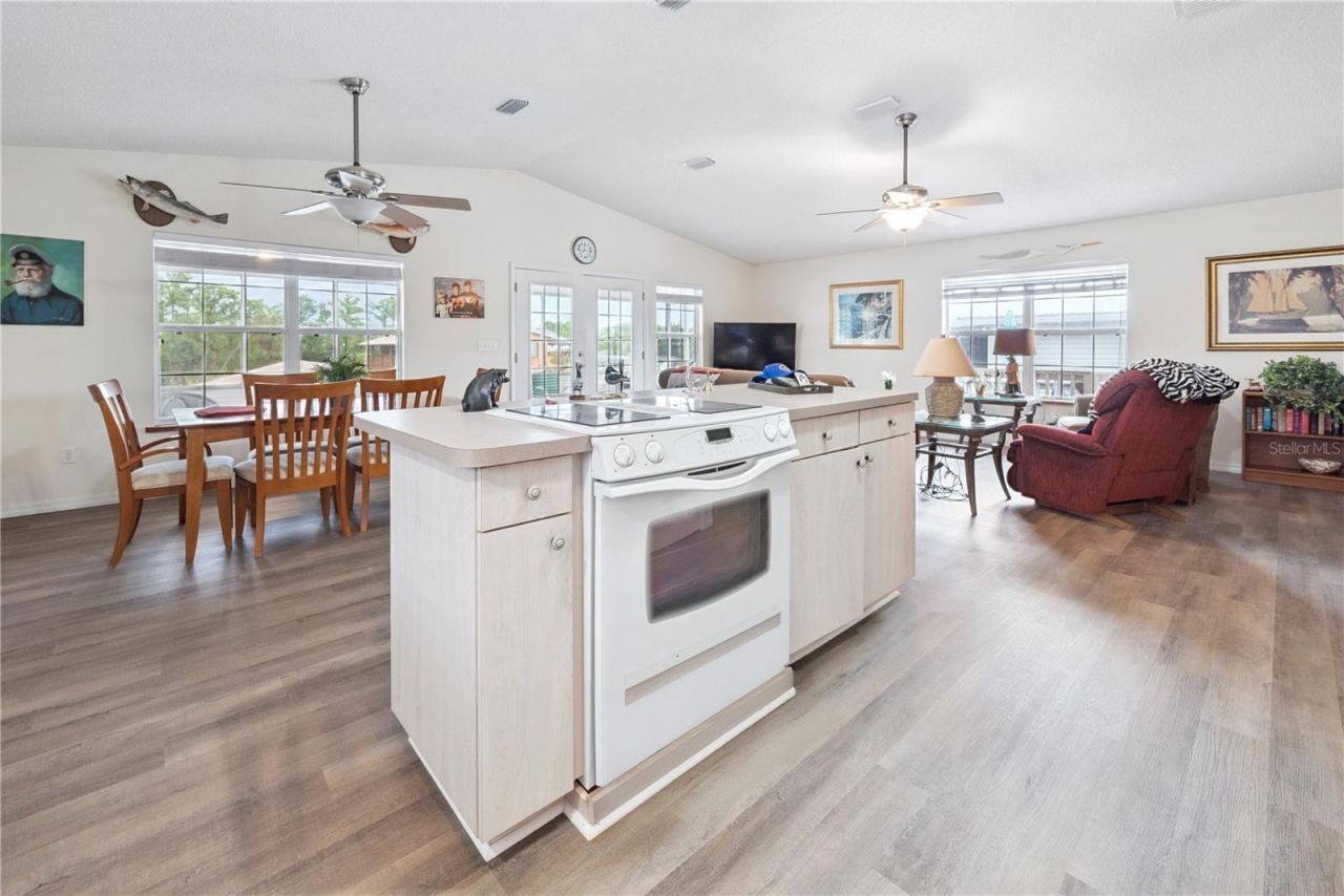 78 SE 901 Avenue, Suwannee, FL 32692 Photo