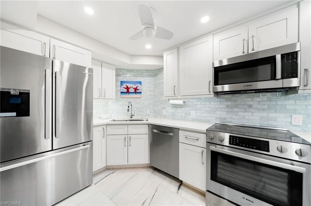 4001 Gulf Shore Blvd N, Unit 702, Naples, FL 34103 Photo