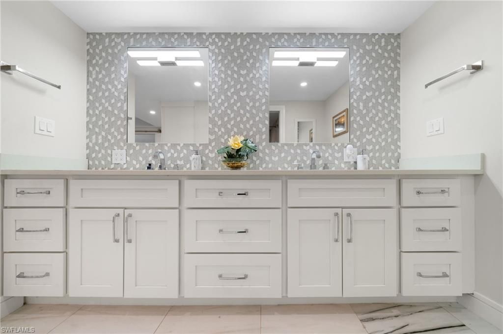 4001 Gulf Shore Blvd N, Unit 702, Naples, FL 34103 Photo