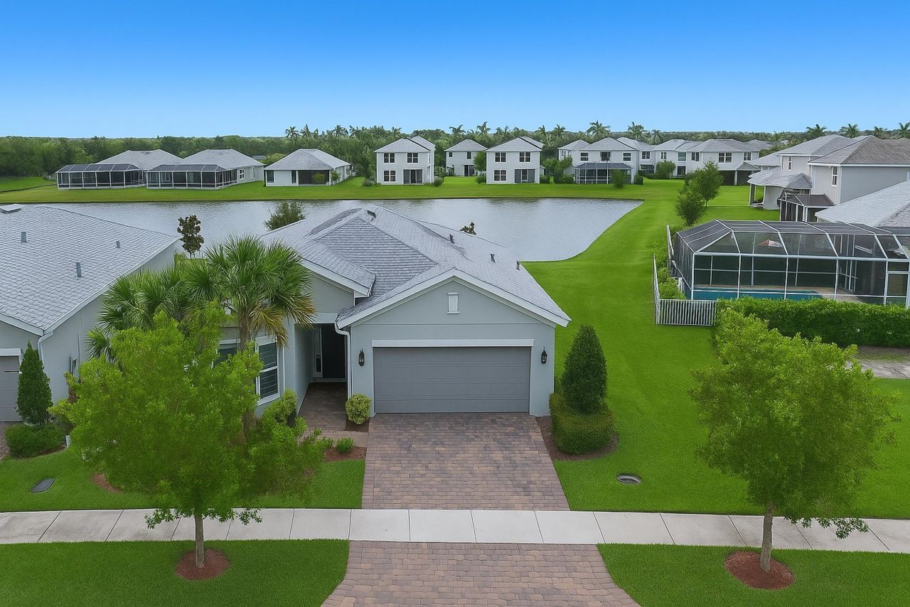 10035 SW Captiva Drive, Port Saint Lucie, FL 34987 Photo
