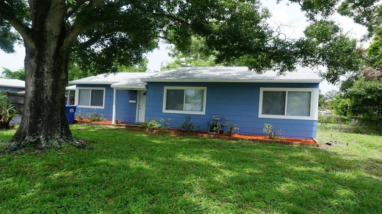 717 75th Street N, Saint Petersburg, FL 33710 Photo