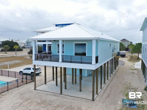 1448 W Lagoon Avenue, Gulf Shores, AL 36542