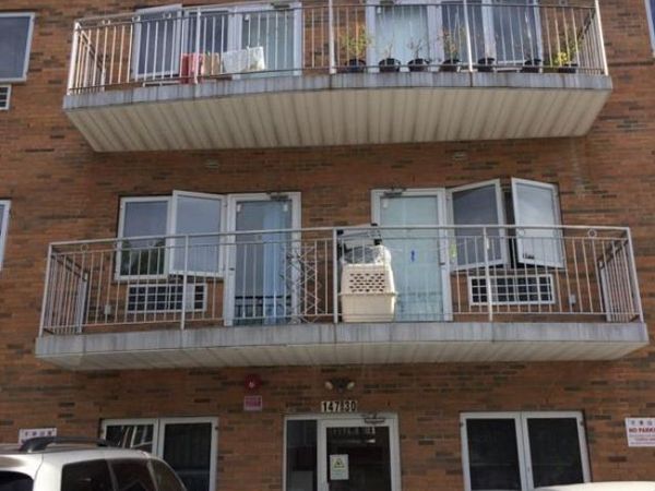 147-30 Barclay Avenue, Unit 3B, Flushing, NY 11355
