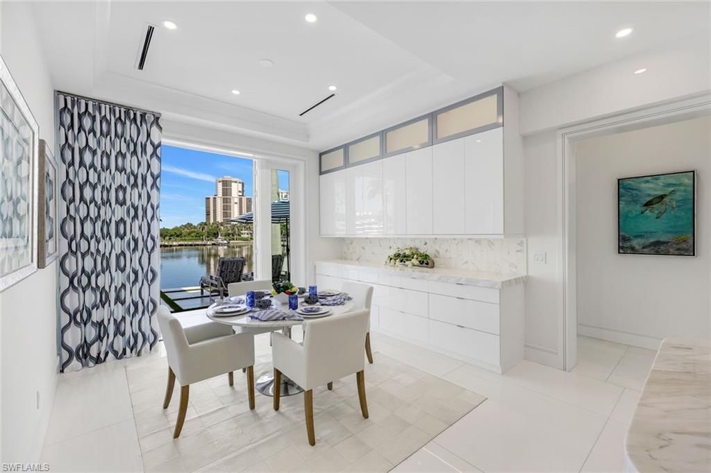 309 Neapolitan Way, Naples, FL 34103 Photo