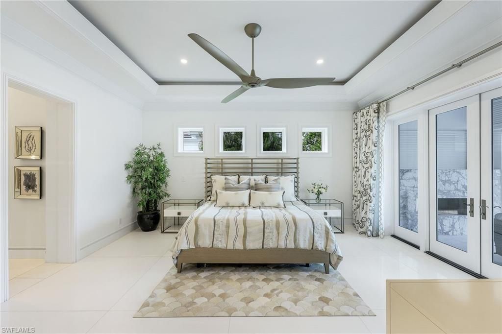 309 Neapolitan Way, Naples, FL 34103 Photo