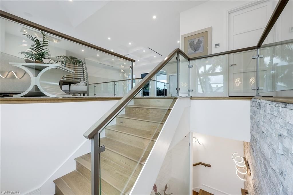 309 Neapolitan Way, Naples, FL 34103 Photo