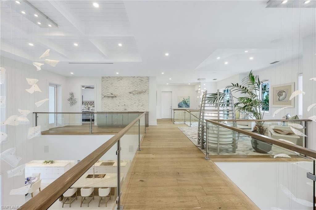 309 Neapolitan Way, Naples, FL 34103 Photo