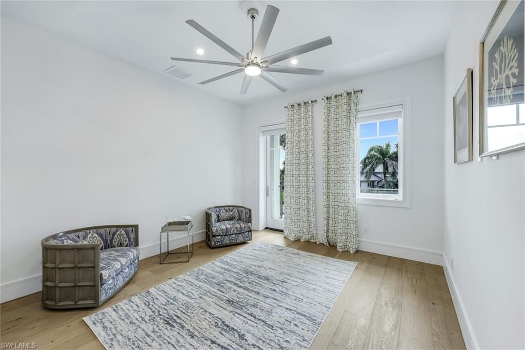 309 Neapolitan Way, Naples, FL 34103 Photo