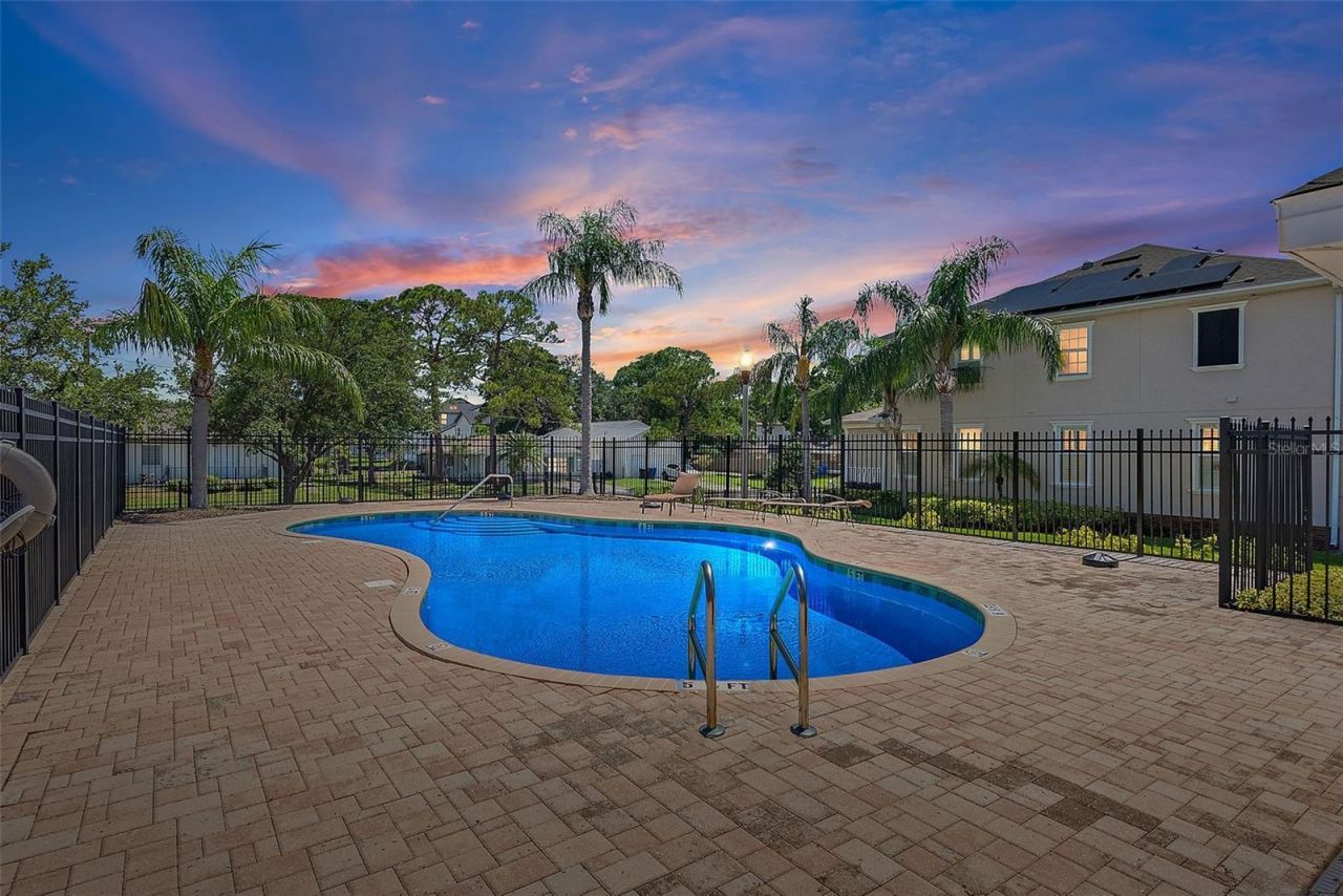 225 49th Avenue N, Saint Petersburg, FL 33703 Photo