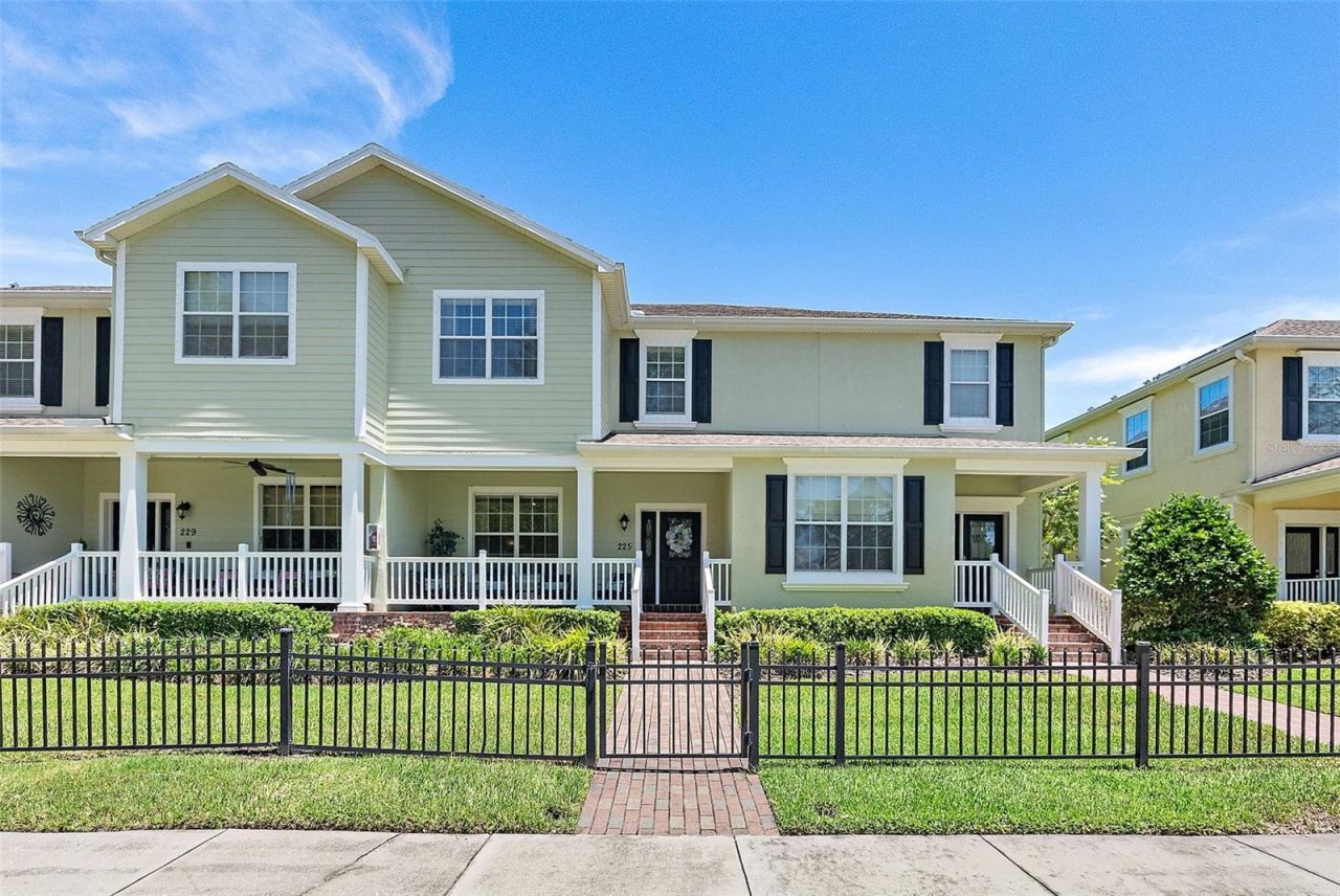 225 49th Avenue N, Saint Petersburg, FL 33703 Photo