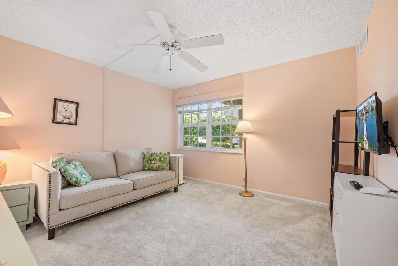 1262 N Sugar Sands Boulevard, Unit 126, Singer Island, FL 33404 Photo