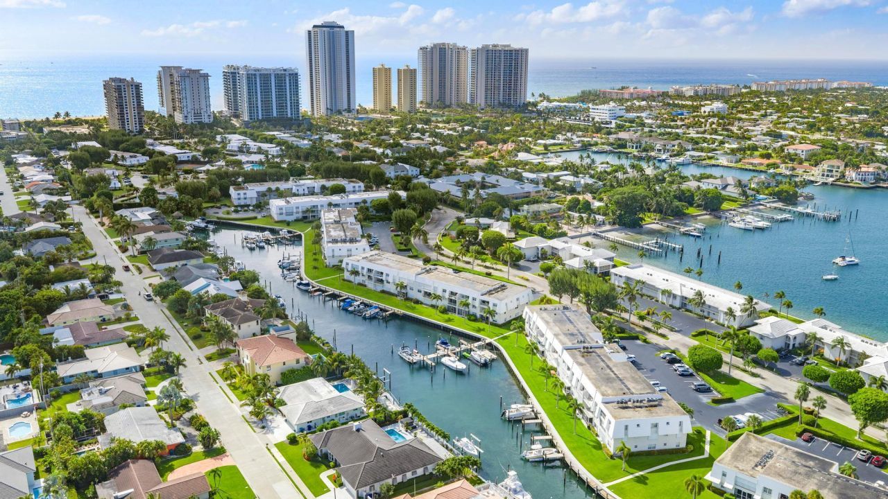 1262 N Sugar Sands Boulevard, Unit 126, Singer Island, FL 33404 Photo