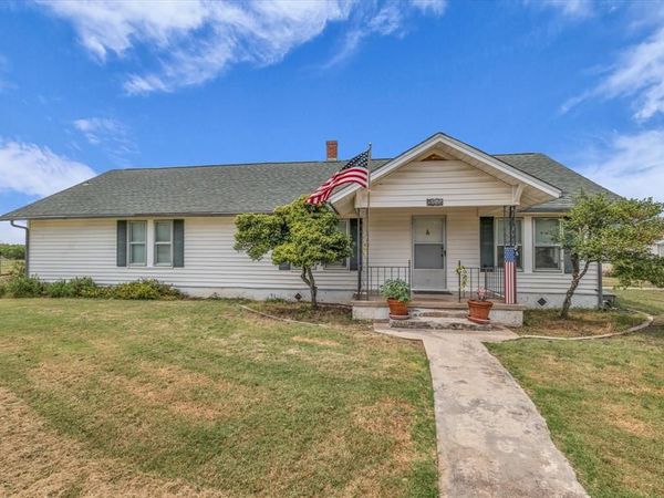 15288 Old China Spring Road, China Spring, TX 76633