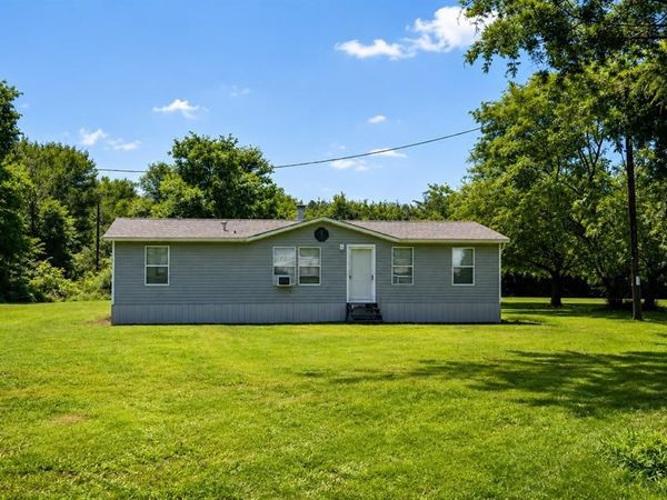 398 Avenue D, Point, TX 75472