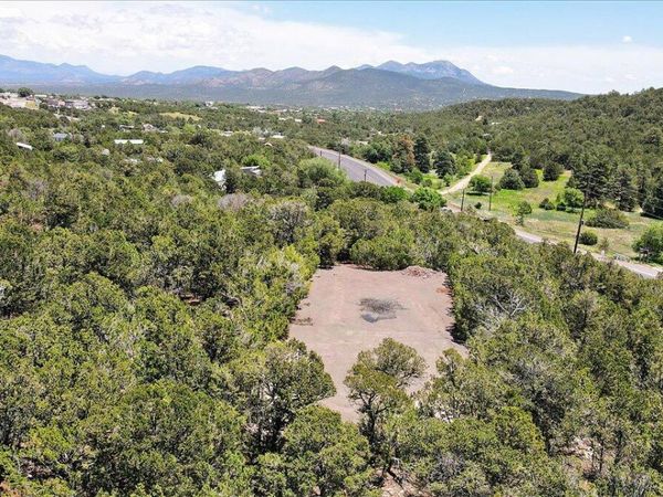 13 PINON Avenue, Cedar Crest, NM 87008