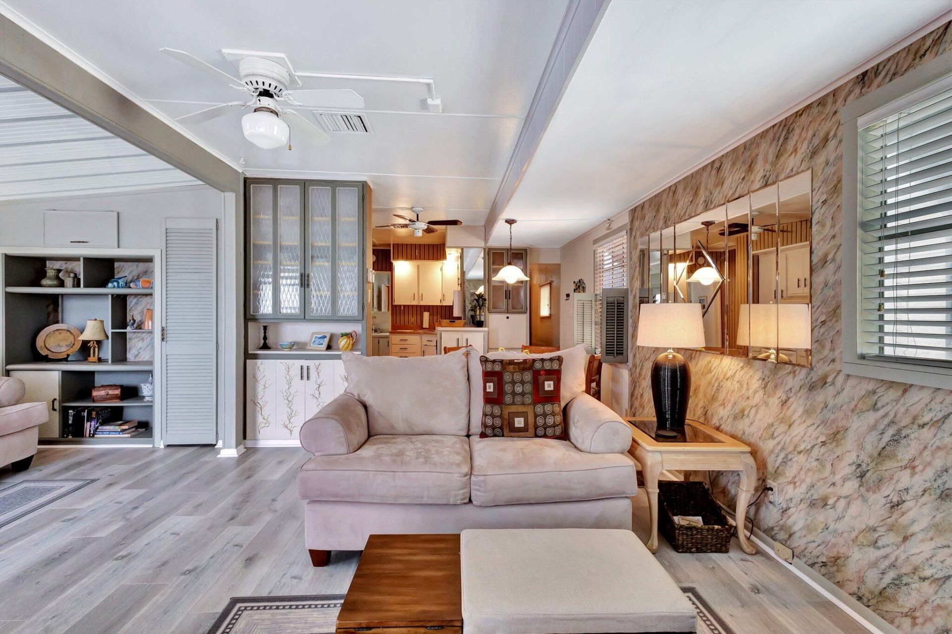 559 Nettles Boulevard, Hutchinson Island, FL 34949 Photo