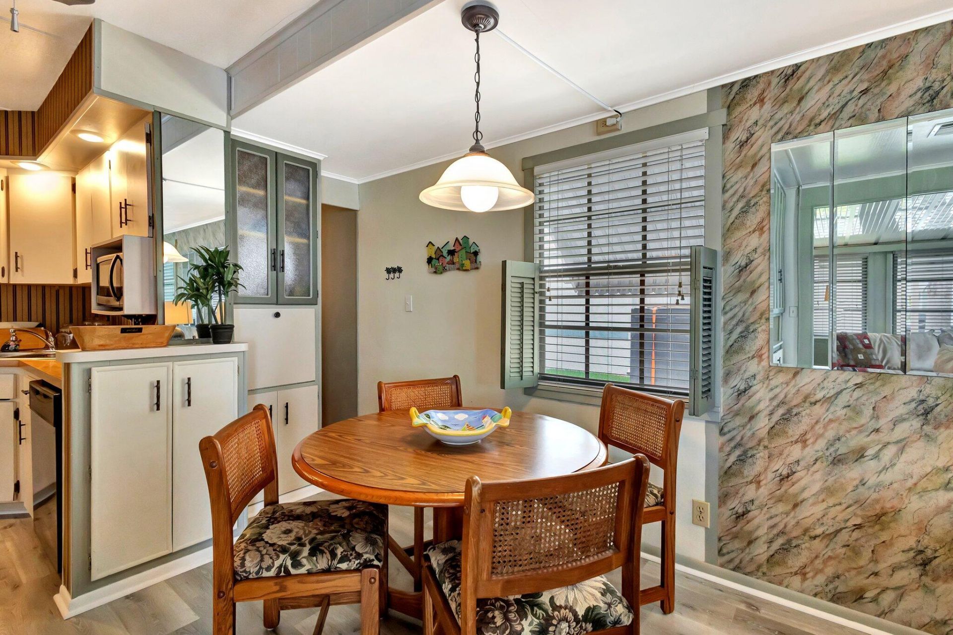 559 Nettles Boulevard, Hutchinson Island, FL 34949 Photo