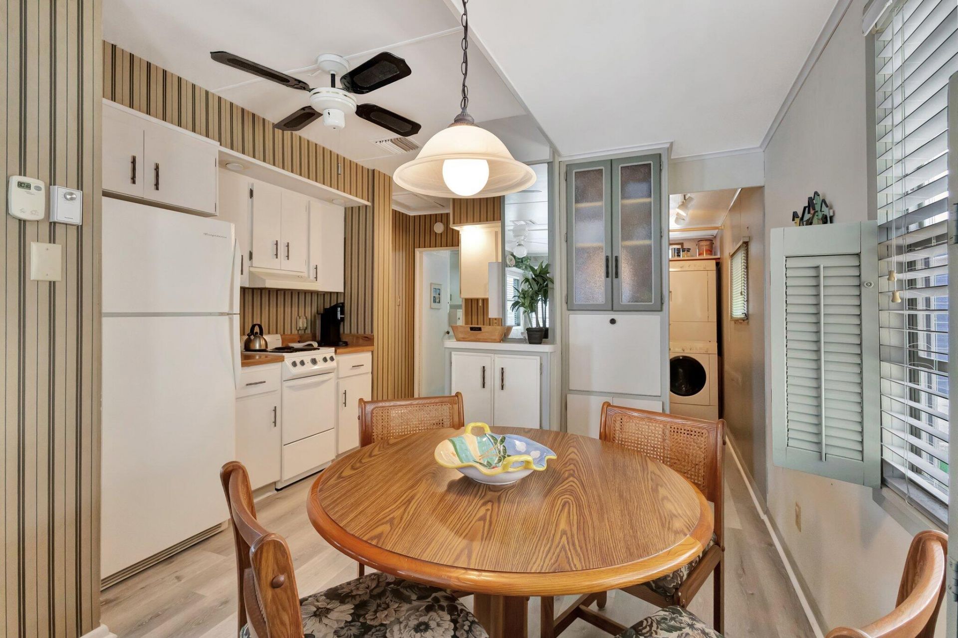 559 Nettles Boulevard, Hutchinson Island, FL 34949 Photo