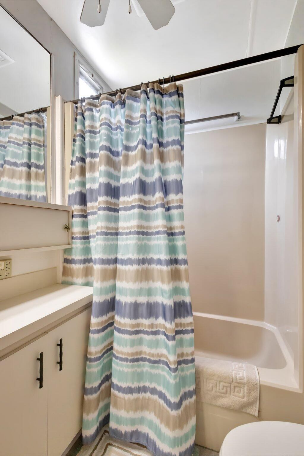 559 Nettles Boulevard, Hutchinson Island, FL 34949 Photo