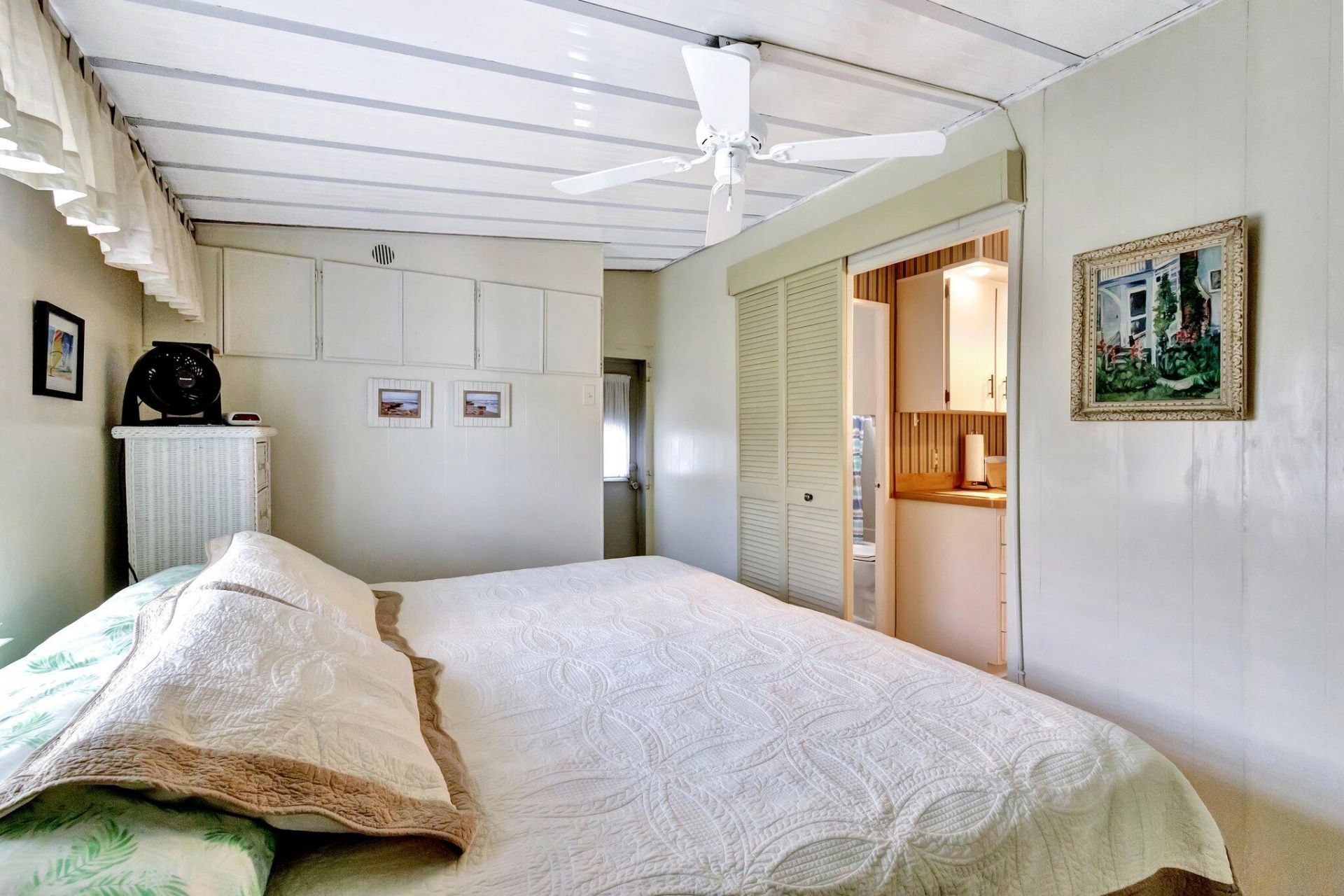 559 Nettles Boulevard, Hutchinson Island, FL 34949 Photo