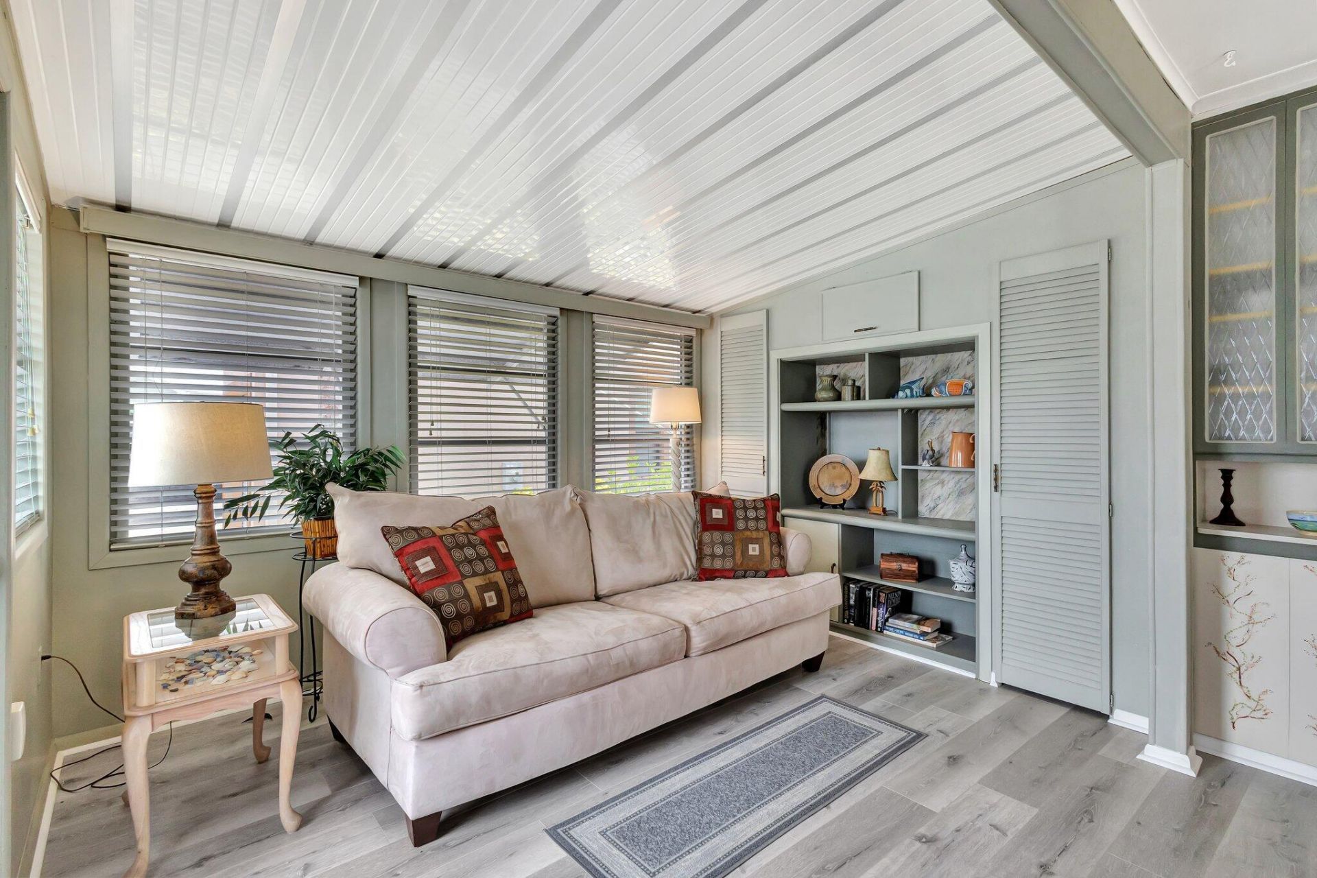 559 Nettles Boulevard, Hutchinson Island, FL 34949 Photo