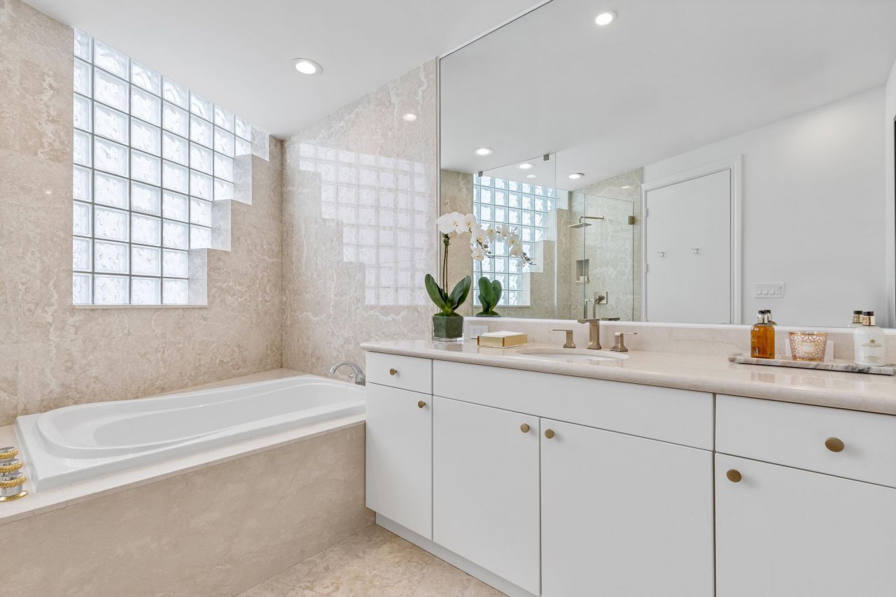 2494 S Ocean Boulevard, Unit C-5, Boca Raton, FL 33432 Photo