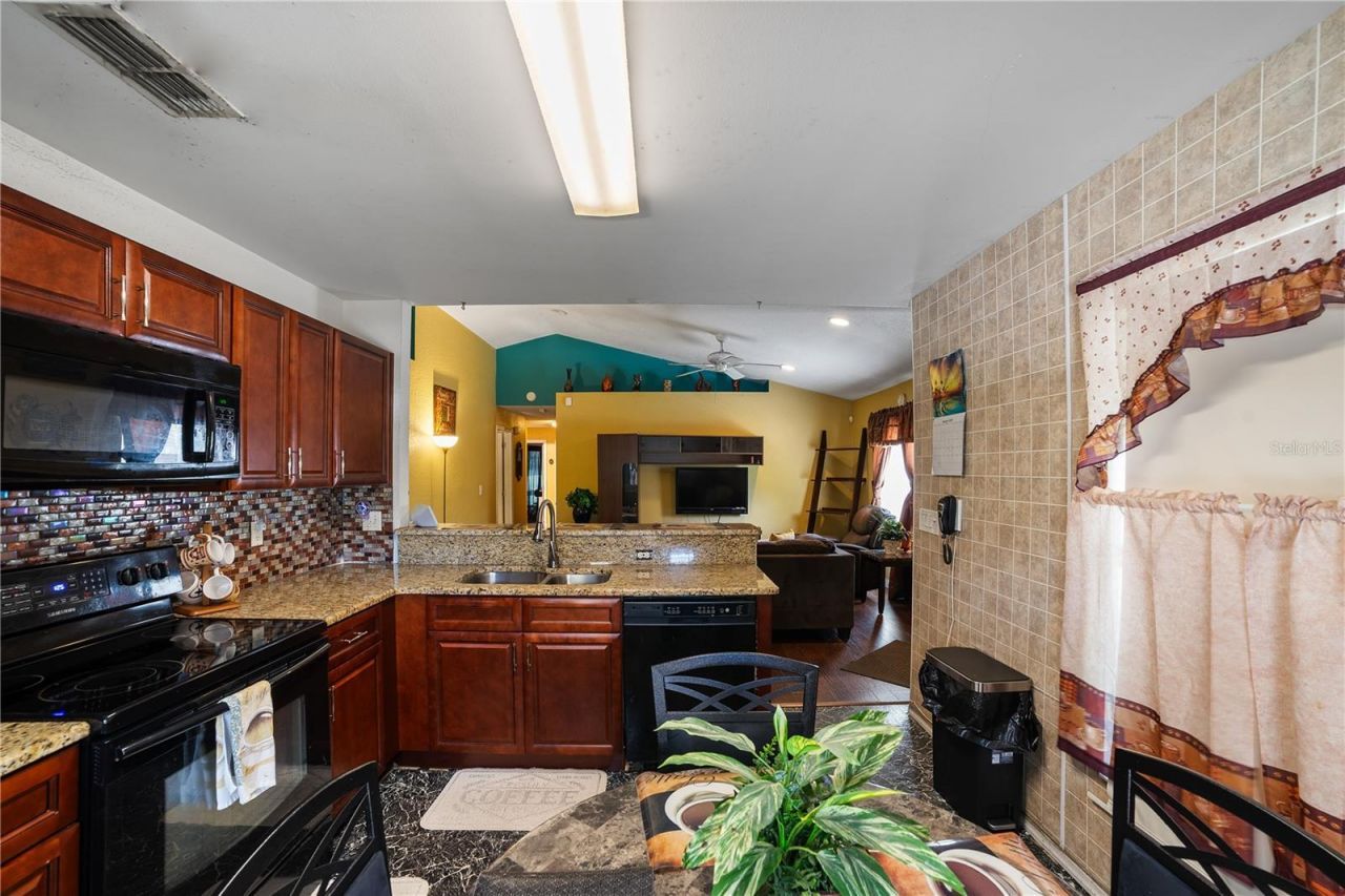 5624 Indialantic Drive, Orlando, FL 32808 Photo