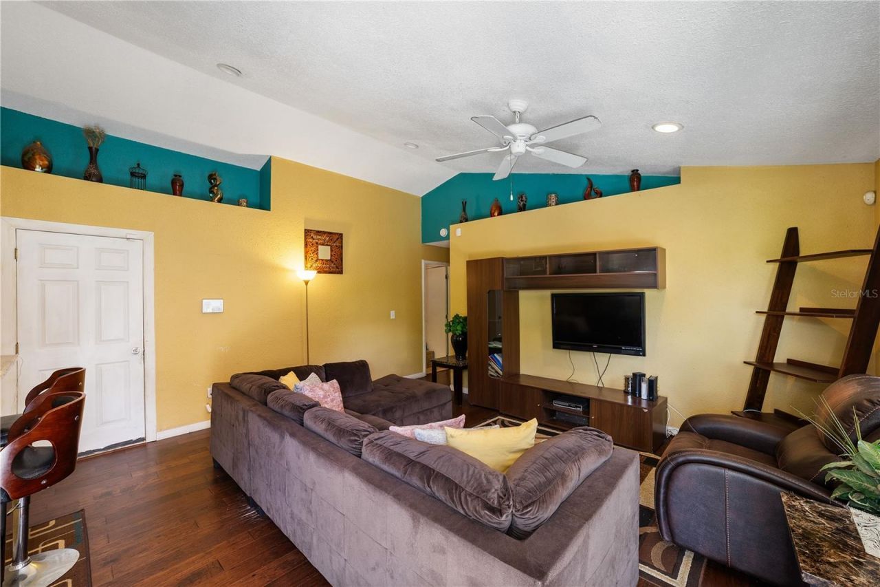 5624 Indialantic Drive, Orlando, FL 32808 Photo