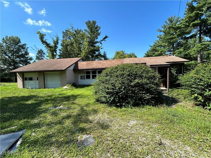 20556 Drake Road, Strongsville, OH 44149 Photo 1