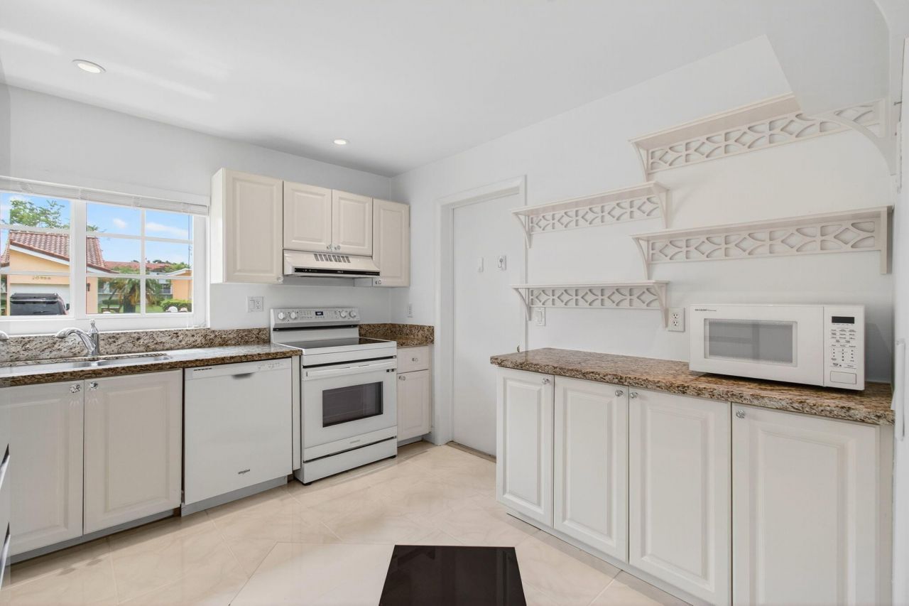 6105 Via Laguna Lane, Boca Raton, FL 33433 Photo