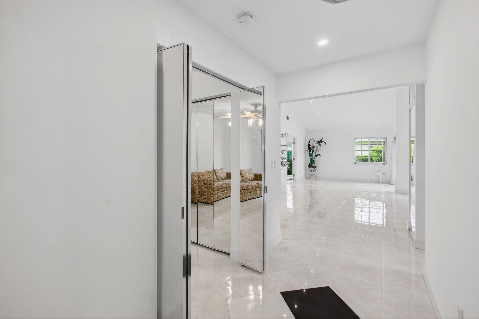 6105 Via Laguna Lane, Boca Raton, FL 33433 Photo