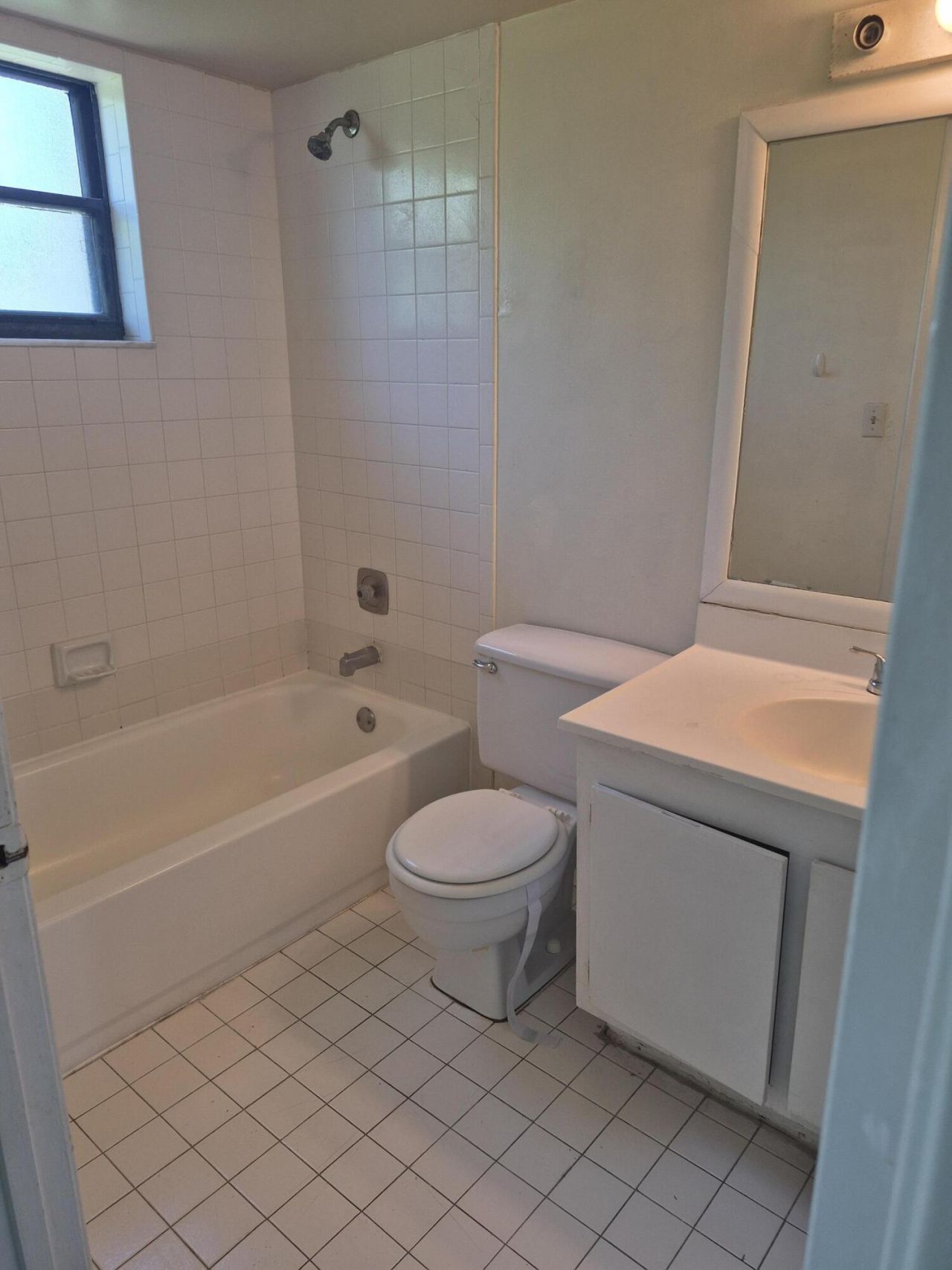 2050 N Congress Avenue, Unit 407, West Palm Beach, FL 33401 Photo