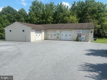 326 BEAVER VALLEY PIKE, WILLOW STREET, PA 17584