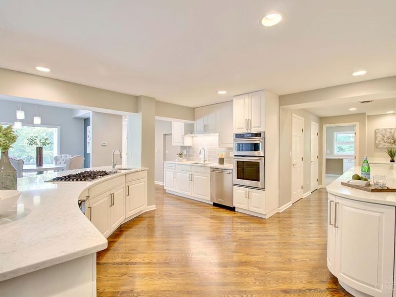 5995 Drake Road, Indian Hill, OH 45243 Photo 15