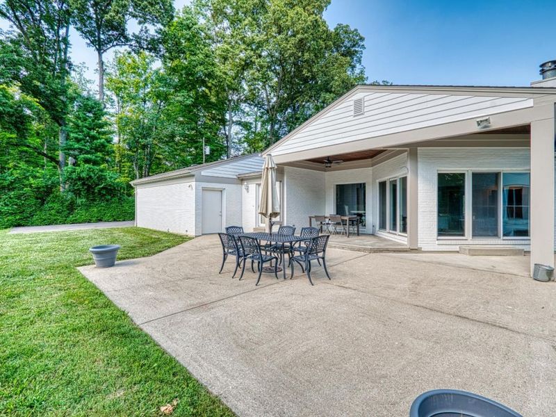 5995 Drake Road, Indian Hill, OH 45243 Photo 70