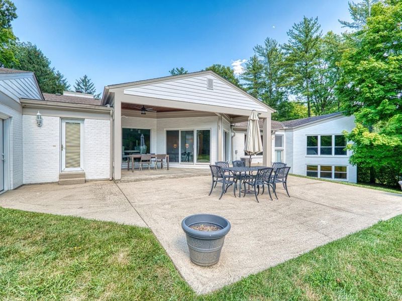 5995 Drake Road, Indian Hill, OH 45243 Photo 71