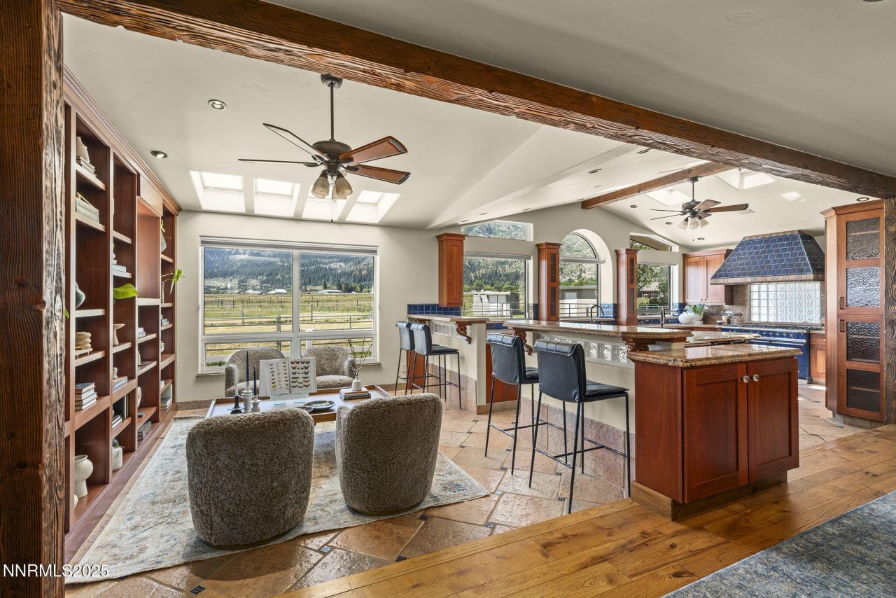 389 Mottsville Lane, Gardnerville, NV 89460 Photo