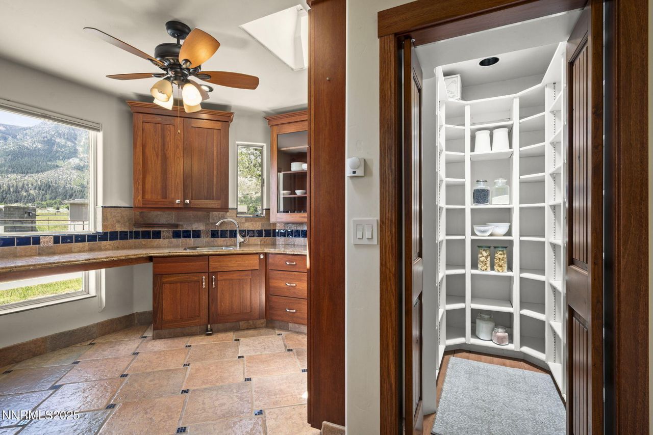 389 Mottsville Lane, Gardnerville, NV 89460 Photo