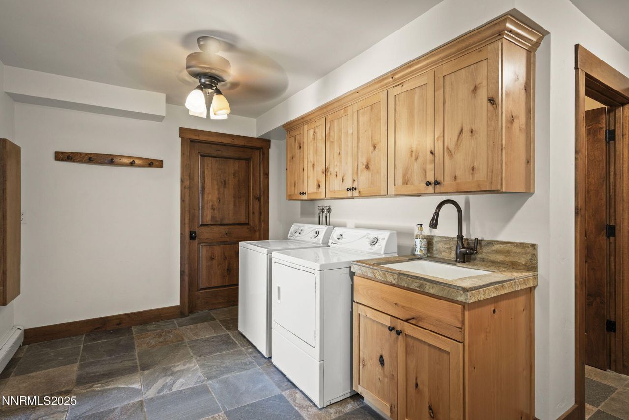 389 Mottsville Lane, Gardnerville, NV 89460 Photo