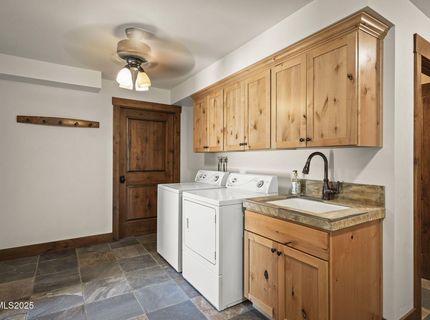 389 Mottsville Lane, Gardnerville, NV 89460 Photo