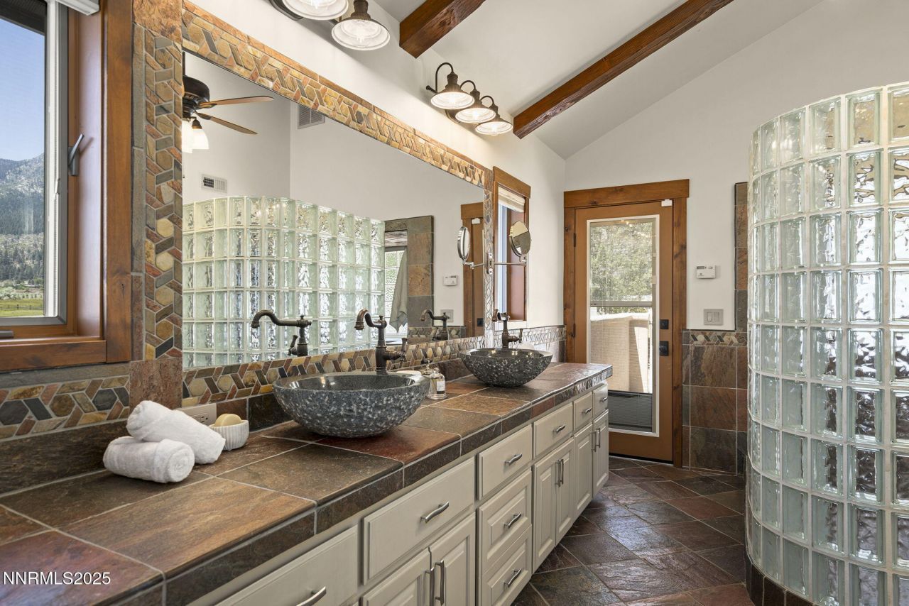 389 Mottsville Lane, Gardnerville, NV 89460 Photo