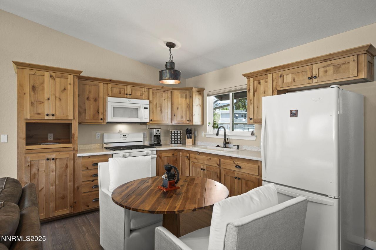 389 Mottsville Lane, Gardnerville, NV 89460 Photo