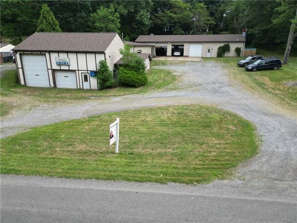 131 Mclafferty Rd, Fenelton, PA 16034