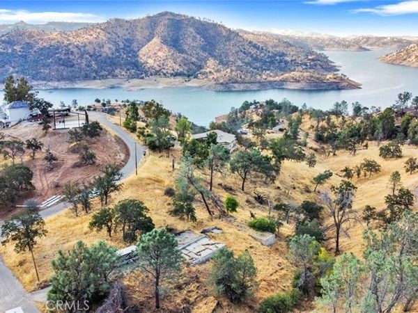 9999 Balboa Court, Friant, CA 93626