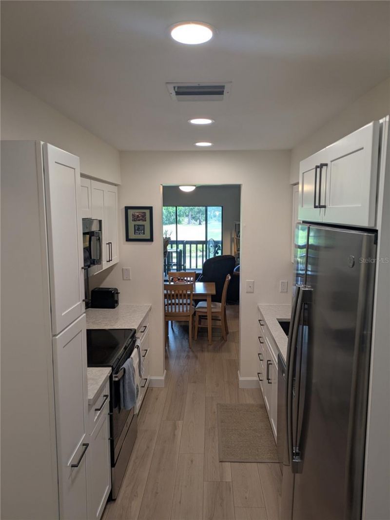 4531 Longwater, Unit 16, Sarasota, FL 34235 Photo