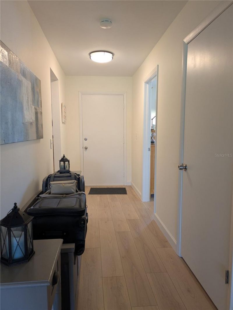 4531 Longwater, Unit 16, Sarasota, FL 34235 Photo